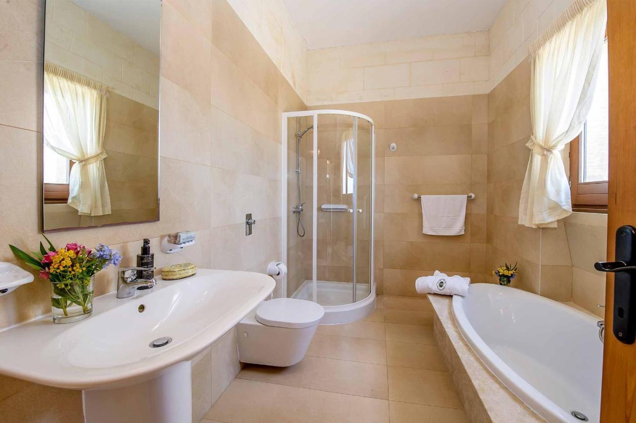 The Olives Holiday Home San Lawrenz Екстериор снимка